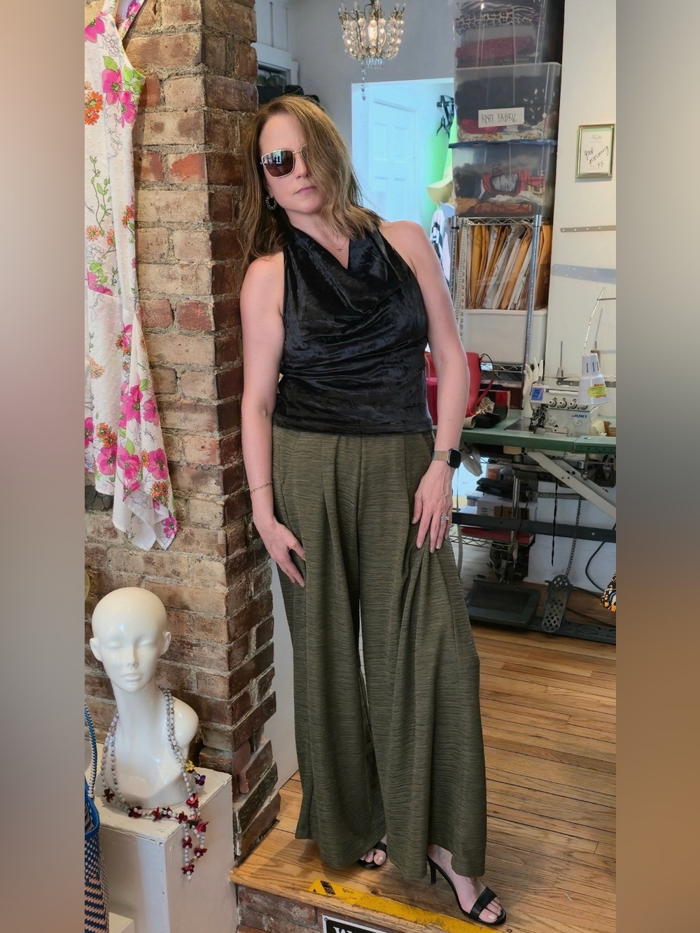 Mirame Sailor Pant Taupe Wide Leg Dressy Pockets size Medium & Large